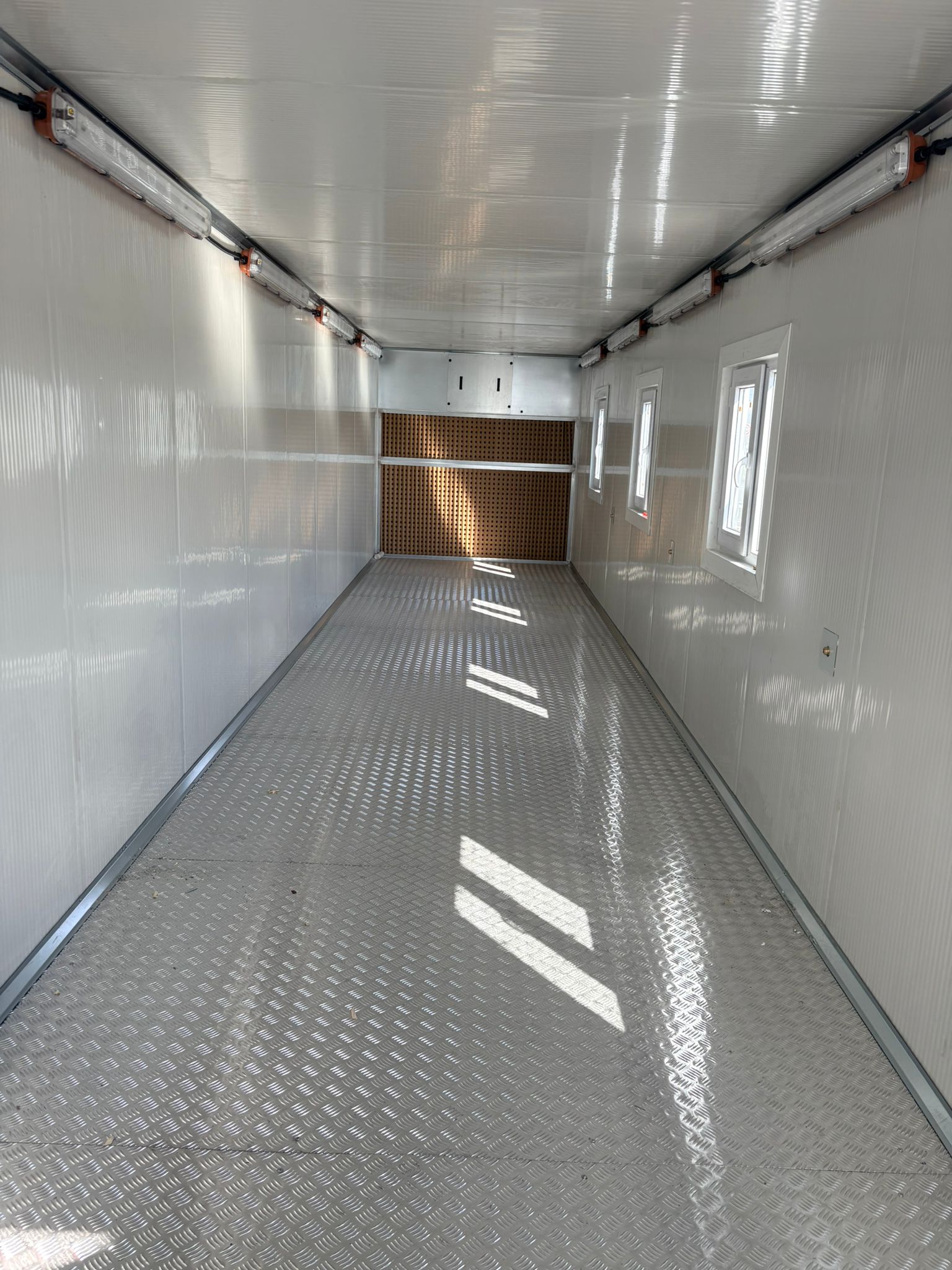 Cabine de peinture container